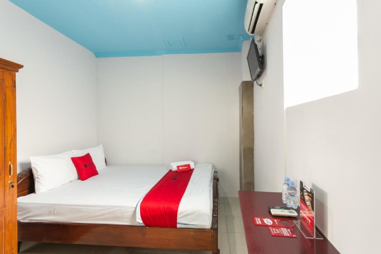 Reddoorz Syariah Near Stadion Manahan Solo 2 Exterior photo